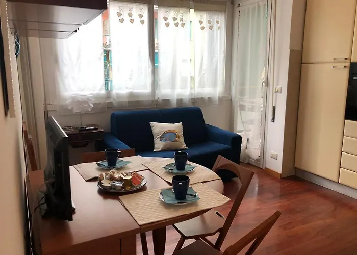 Bilocale Golf Con Terrazzino * Rapallo